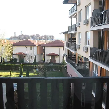 Apartment Chateau- Aheloy Appartement *