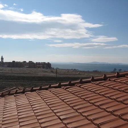 Apartment Chateau- Aheloy Appartement *