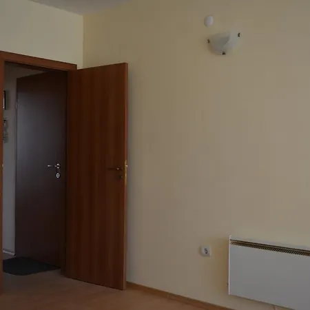 Apartment Chateau- Aheloy
