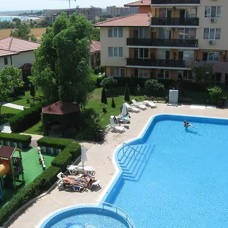Apartment Chateau- Aheloy