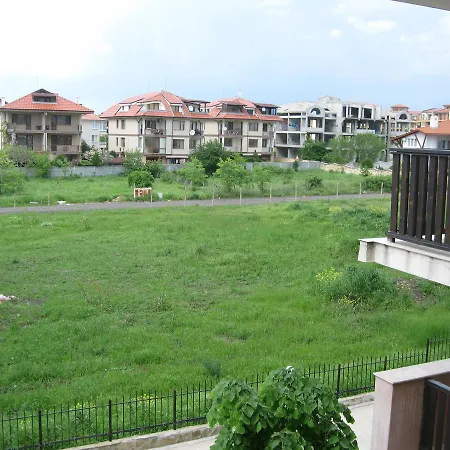 Apartment Chateau- Aheloy * Aheloy